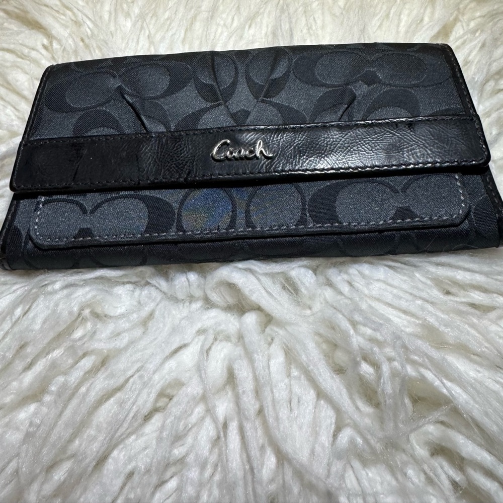 Vintage Coach Black Jacquard Leather Wallet Clutch - Picture 2 of 11